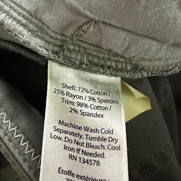 Vineyard Vines Garment Dyed Skinny Utility Pant (4) - Picture 12 of 14